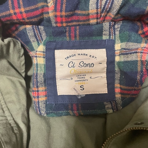 Jacket - Picture 2 of 2